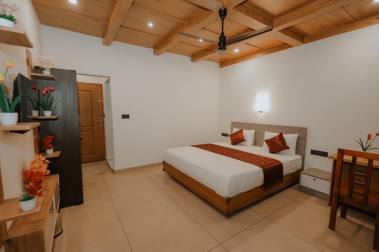 Hilltop Suite